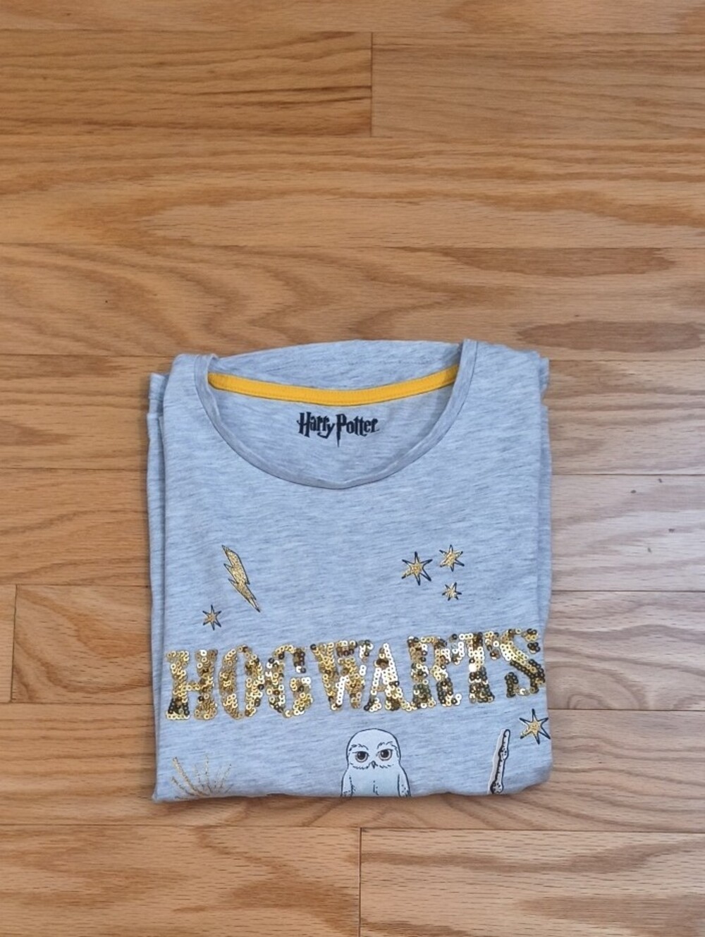 Warner Bros. Gray Harry Potter Hogwarts Sequin Long-Sleeve Tee Size 12 EUC - Picture 6 of 6